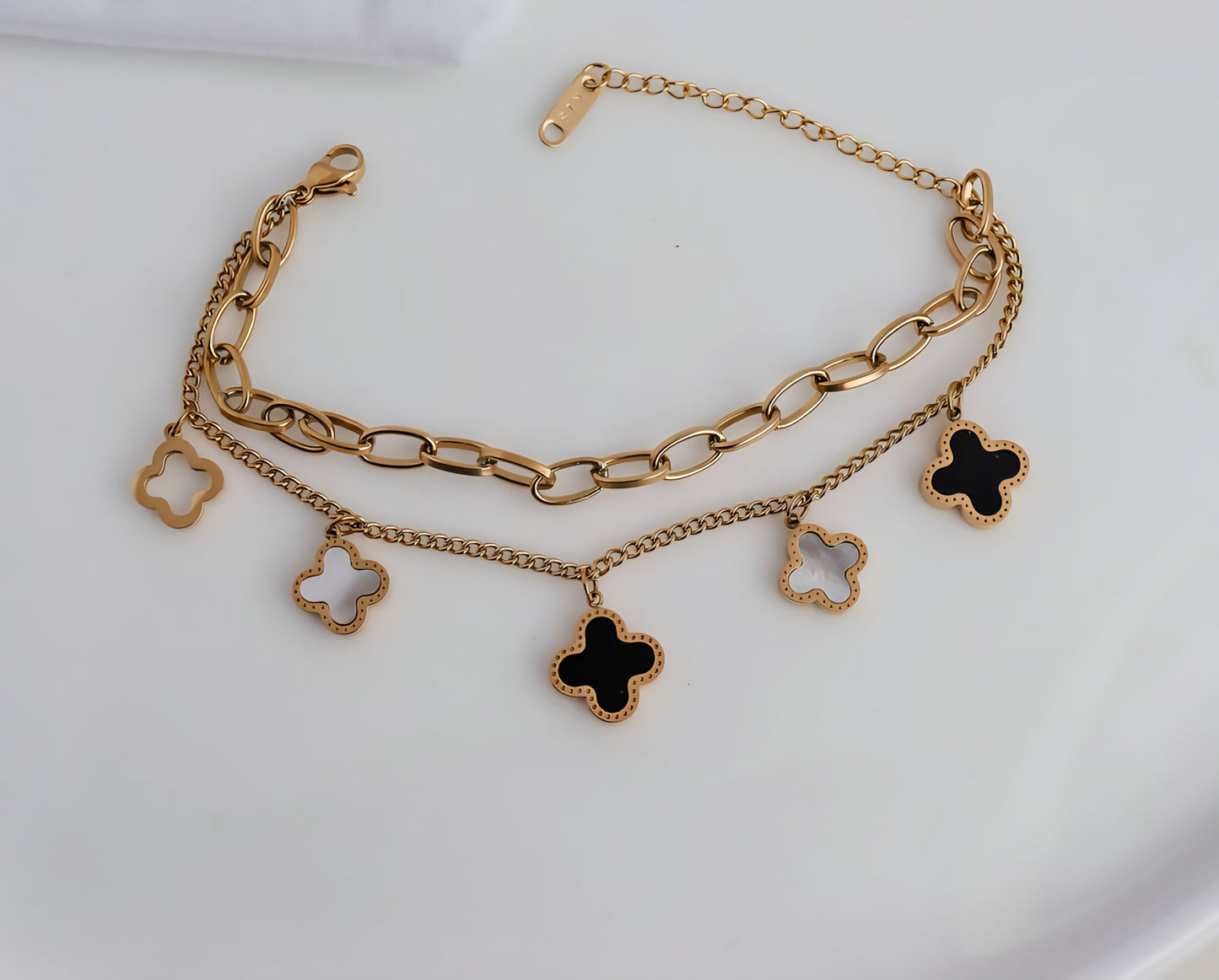 Pulsera Para Mujer Trebol DOBLE CAPA