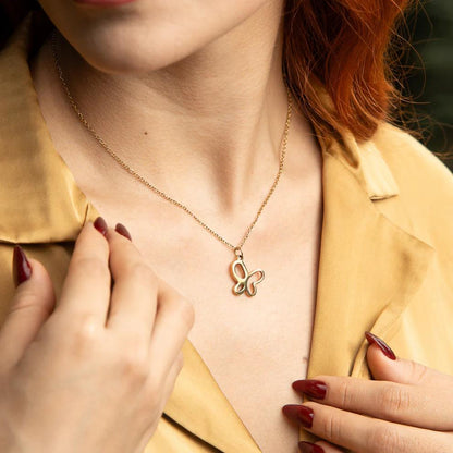 Cadena Mariposa Mujer