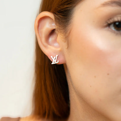 Aretes LV Oro Laminado 18K